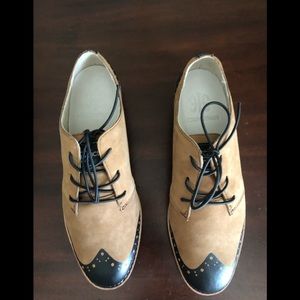 Royal elastic shoes